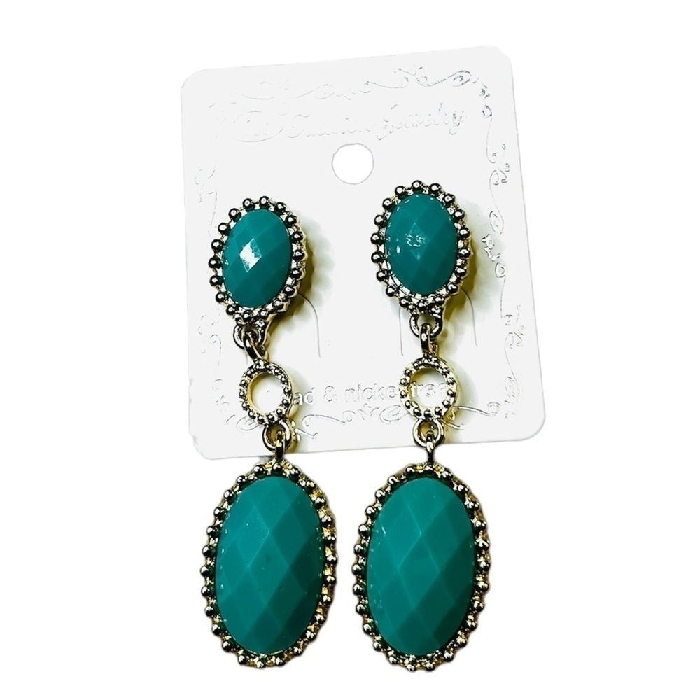 2/$15 NWT Green & Gold Gemstone Drop Earrings Statement Dangle Earrings